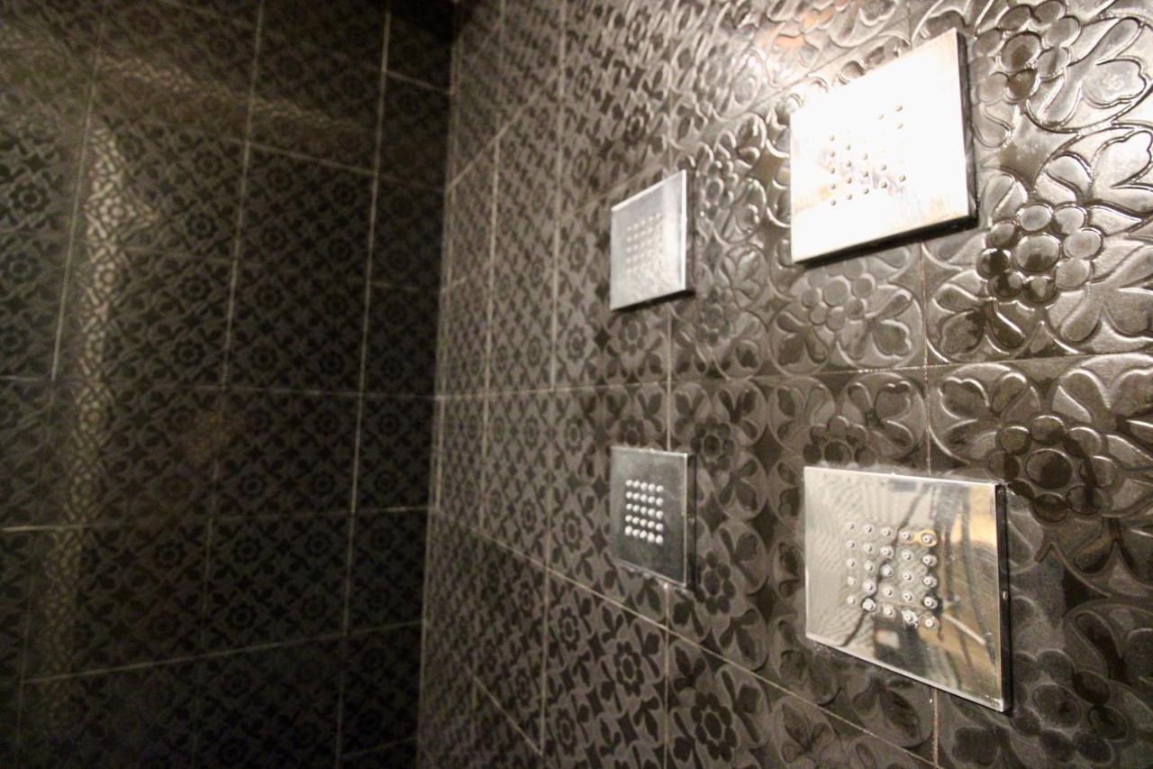 Luxury Suite Apartment Angiolieri Сієна Екстер'єр фото