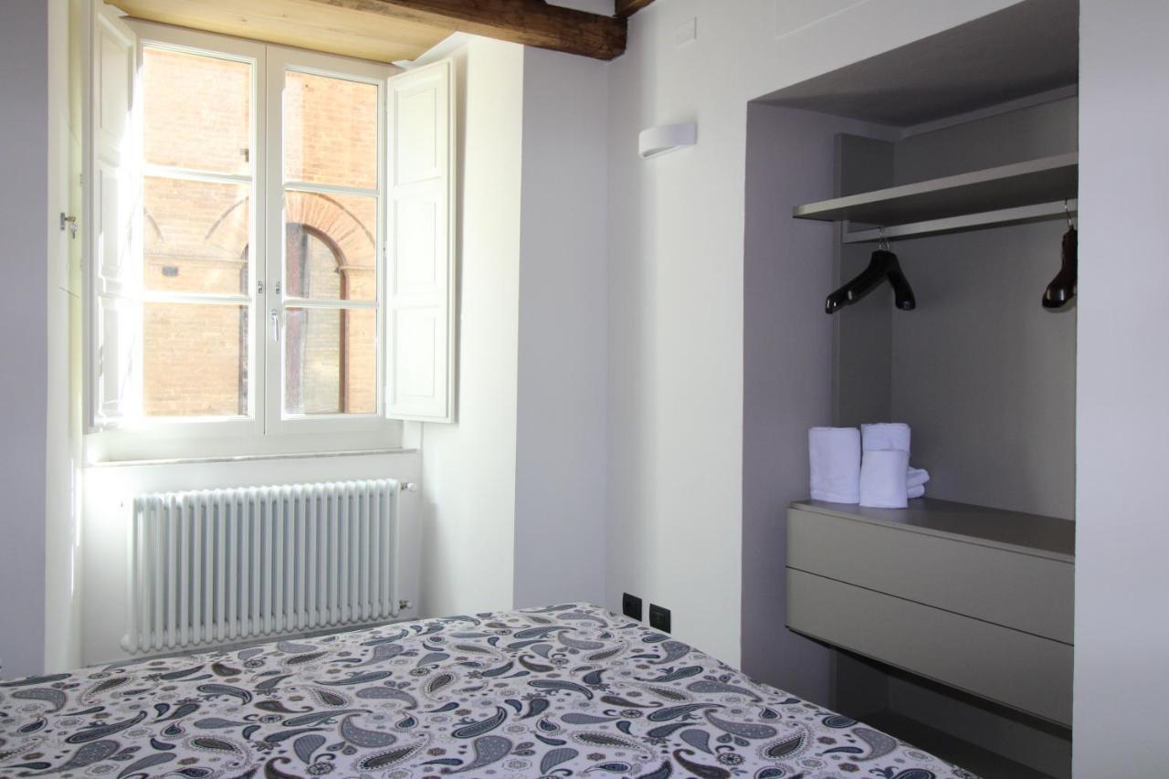 Luxury Suite Apartment Angiolieri Сієна Екстер'єр фото