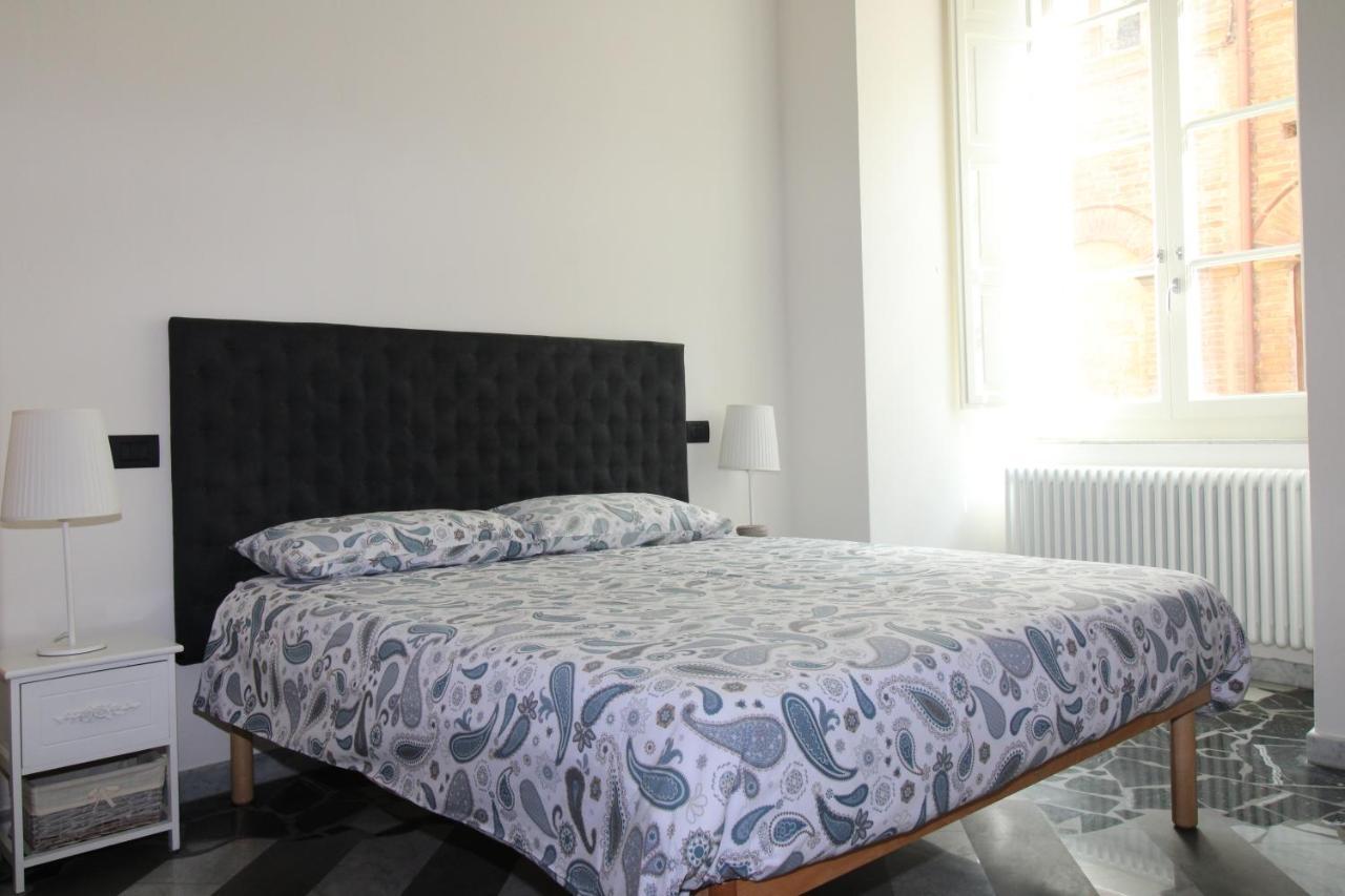 Luxury Suite Apartment Angiolieri Сієна Екстер'єр фото